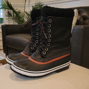 Sorel Black and Red Winter Boots